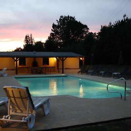 Bed and Breakfast Manoir De La Basse-Cour Asnieres-sur-Vegre Exterior foto