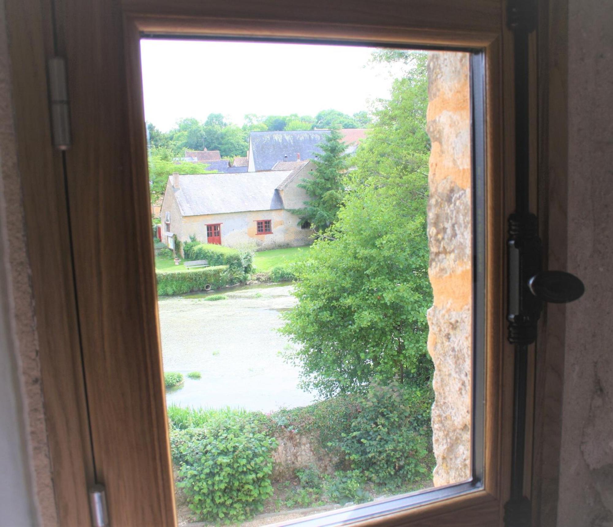 Bed and Breakfast Manoir De La Basse-Cour Asnieres-sur-Vegre Exterior foto